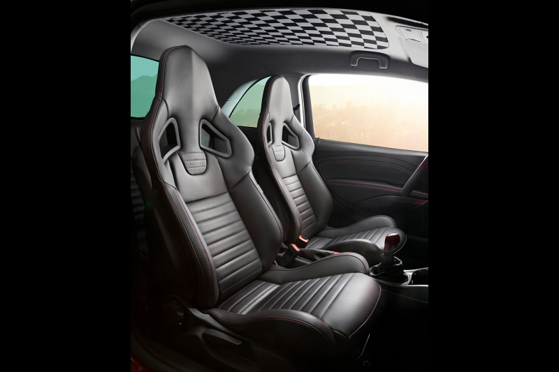 Illustration for article titled The Opel Adam S Is A 150 Horsepower Micro Abarth-Fighter